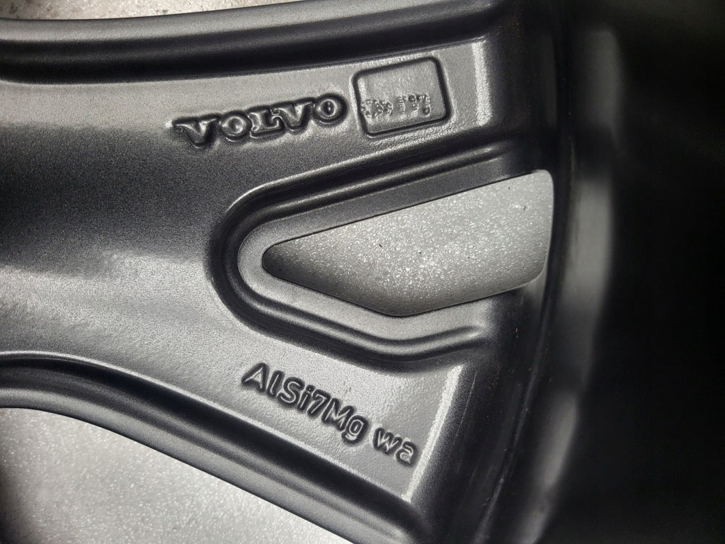1x Alufelge 18 Zoll 8.0" 5x108 42ET Glanz Schwarz 31471482 Volvo S60 V60 FEL4415456697ln