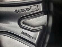 Load image into Gallery viewer, 1x Alufelge 18 Zoll 8.0" 5x108 42ET Glanz Schwarz 31471482 Volvo S60 V60 FEL4415456697ln