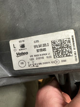 Load image into Gallery viewer, Frontscheinwerfer Seat Leon 5FB941005D Links Scheinwerfer Headlight SCH6485912189if