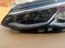 Laden Sie das Bild in den Galerie-Viewer, Frontscheinwerfer VW Golf VIII 90150890 5H1941005C Links Scheinwerfer Headlight SCH8033958641tq