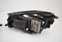 Laden Sie das Bild in den Galerie-Viewer, Frontscheinwerfer Mercedes-Benz Gle V167 A1679064204 LED Rechts Headlight