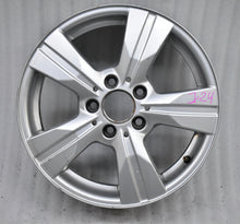 Laden Sie das Bild in den Galerie-Viewer, 1x Alufelge 16 Zoll 6.0&quot; 5x112 46ET Glanz Silber A1694012202 Mercedes-Benz W169