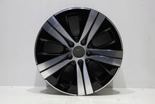 Laden Sie das Bild in den Galerie-Viewer, 1x Alufelge 17 Zoll 7.0&quot; 5x112 44,5ET Glanz A2064014100 Mercedes-Benz Rim Wheel