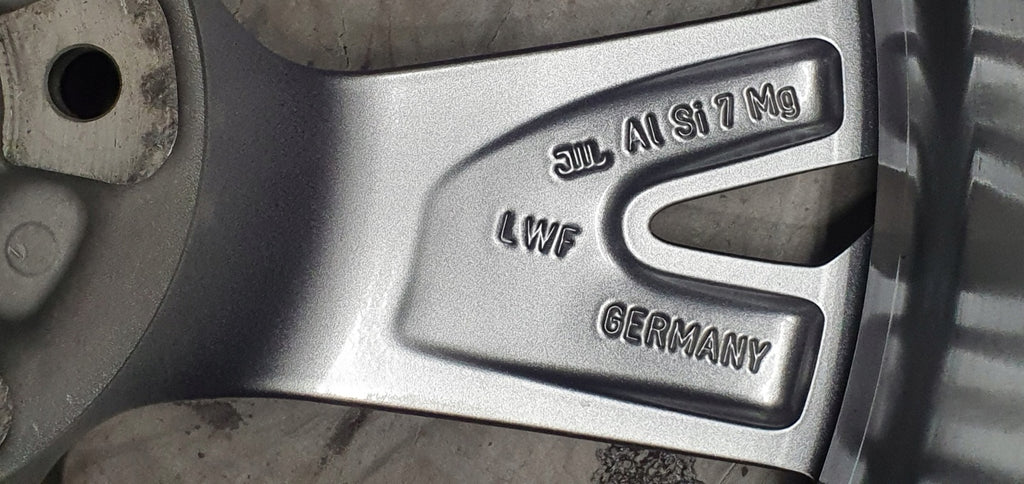 1x Alufelge 20 Zoll 9.0" 5x130 54ET Glanz Silber 4J3601025AL Audi E-Tron Gt FEL1032600091cn