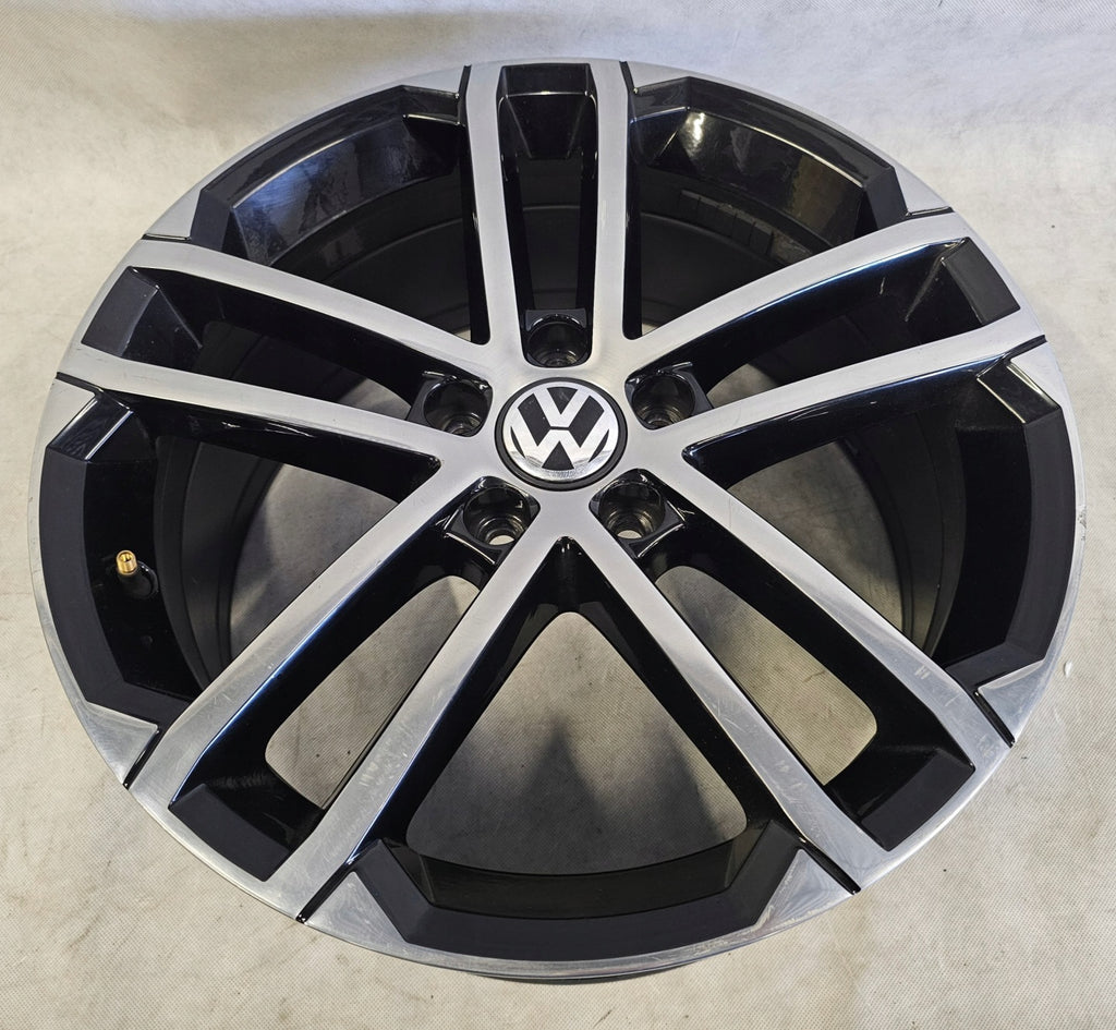 1x Alufelge 18 Zoll 7.5" 5x112 49ET Glanz Silber 5G0601025AQ VW Golf Rim Wheel FEL9953710766ig