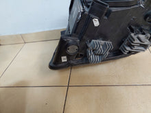 Laden Sie das Bild in den Galerie-Viewer, Frontscheinwerfer BMW X1 F48 90018091 6311-7290240-06 90018090 Xenon Ein Satz SCH8819674773ef