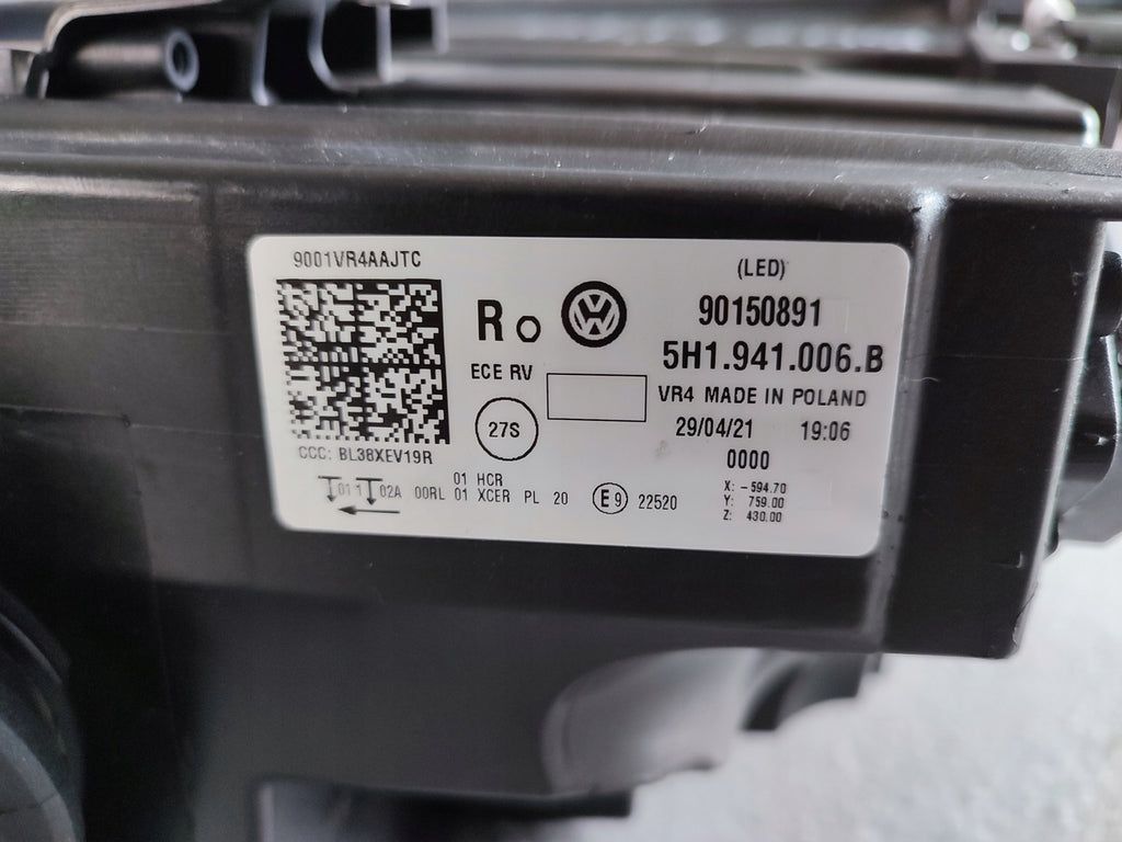 Frontscheinwerfer VW Golf VIII 5H1941006B LED Rechts Scheinwerfer Headlight SCH7700518485xj