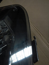Laden Sie das Bild in den Galerie-Viewer, Frontscheinwerfer VW Polo 6c1 6C1941006B Rechts Scheinwerfer Headlight SCH2182956160ct