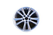 Laden Sie das Bild in den Galerie-Viewer, 1x Alufelge 17 Zoll 7.5&quot; 5x112 8VD601025C Vw Rim Wheel