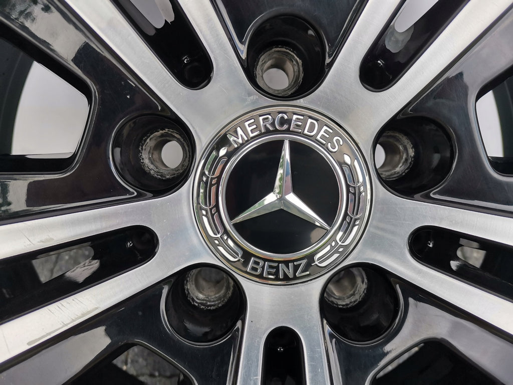 1x Alufelge 18 Zoll 8.0" 5x112 43ET A2134015200 Mercedes-Benz Rim Wheel