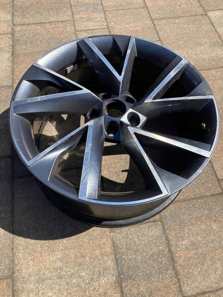 1x Alufelge 19 Zoll 5x112 3V0601025AP Skoda Superb Rim Wheel FEL2077553207jk