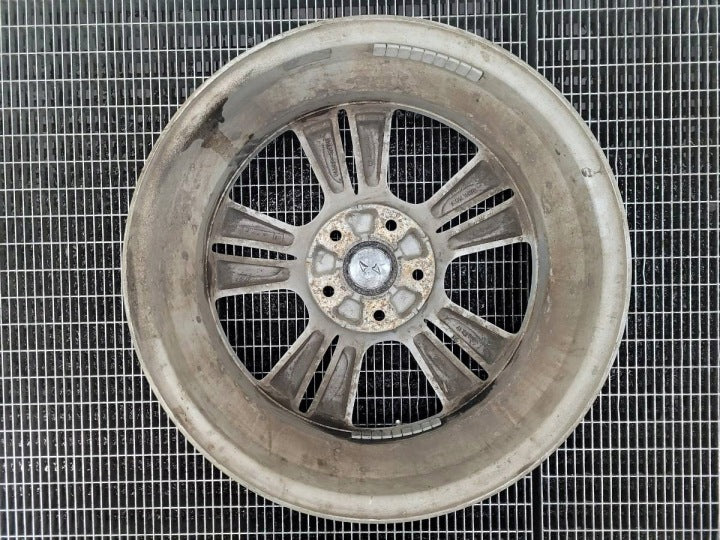 1x Alufelge 17 Zoll 6.5" 5x114.3 48ET Glanz Silber 52910-2S210 Hyundai Ix35 FEL6224446927om