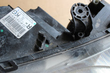 Laden Sie das Bild in den Galerie-Viewer, Frontscheinwerfer Honda Civic VIII Rechts Scheinwerfer Headlight SCH5052854421nl