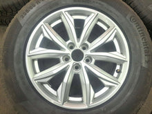 Laden Sie das Bild in den Galerie-Viewer, 4x Alufelge 17 Zoll 7.0" 5x112 34ET Glanz Silber 80A601025J Audi Q5 A3 I FEL1515493630bu