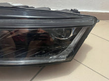 Laden Sie das Bild in den Galerie-Viewer, Frontscheinwerfer Skoda Octavia IV 5E4941015A LED Links Scheinwerfer Headlight SCH2829612370es