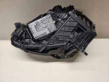 Laden Sie das Bild in den Galerie-Viewer, Frontscheinwerfer Audi Q3 83A941034 LED Rechts Scheinwerfer Headlight SCH5118177396rh