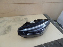 Laden Sie das Bild in den Galerie-Viewer, Frontscheinwerfer Mercedes-Benz W247 A2479068305 Links Scheinwerfer Headlight SCH2587155252ug