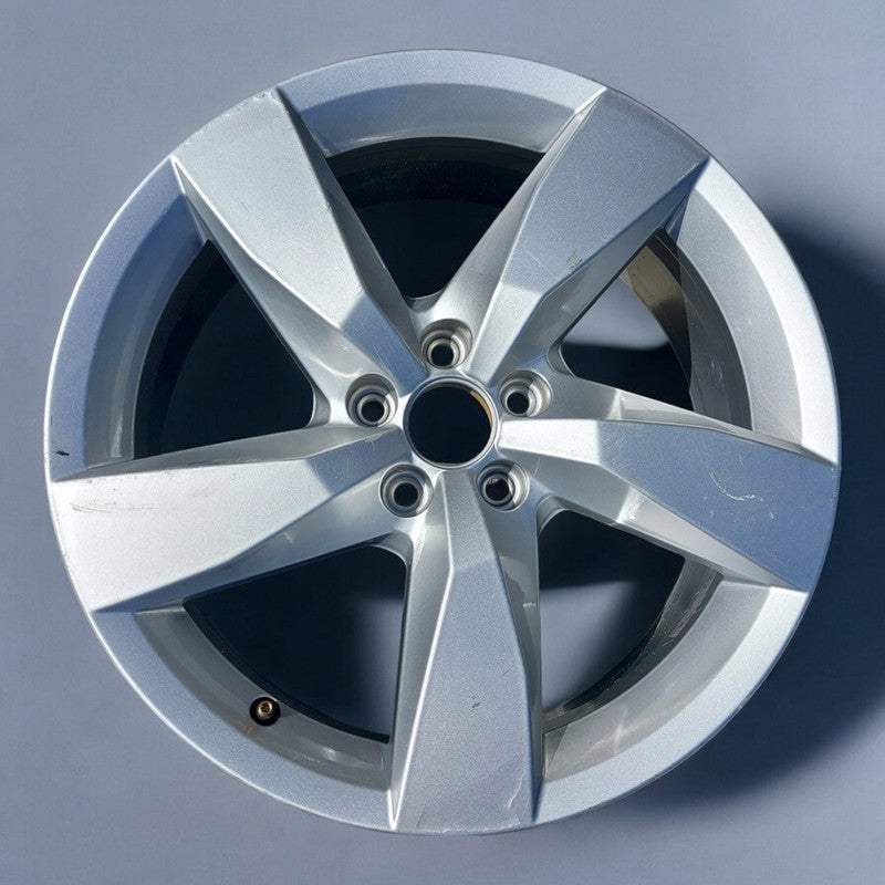 1x Alufelge 17 Zoll 6.5" 5x112 39ET Glanz Silber 2GM601025A VW T-Cross Rim Wheel