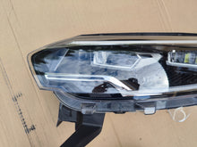 Laden Sie das Bild in den Galerie-Viewer, Frontscheinwerfer Renault Espace 260601628R Links Scheinwerfer Headlight SCH3639778122dw