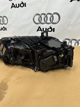 Load image into Gallery viewer, Frontscheinwerfer Audi Q7 4M0941035 Links Scheinwerfer Headlight