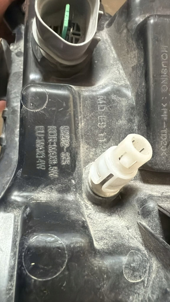 Frontscheinwerfer Hyundai I40 92201-3Z5 LED Ein Stück (Rechts oder Links) SCH2157435171ip