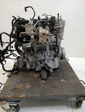 Laden Sie das Bild in den Galerie-Viewer, Motor Mercedes-Benz Cla 282814 1.3 12Km Benzin Engine Komplett MOT4945295766ku