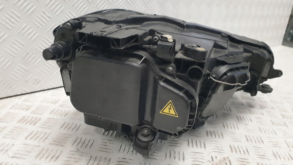 Frontscheinwerfer VW Sportsvan 517941031B Links Scheinwerfer Headlight