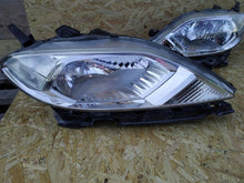 Laden Sie das Bild in den Galerie-Viewer, Frontscheinwerfer Honda Fr-V Ein Stück (Rechts oder Links) Headlight