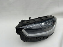 Laden Sie das Bild in den Galerie-Viewer, Frontscheinwerfer Mercedes-Benz W247 Links Scheinwerfer Headlight