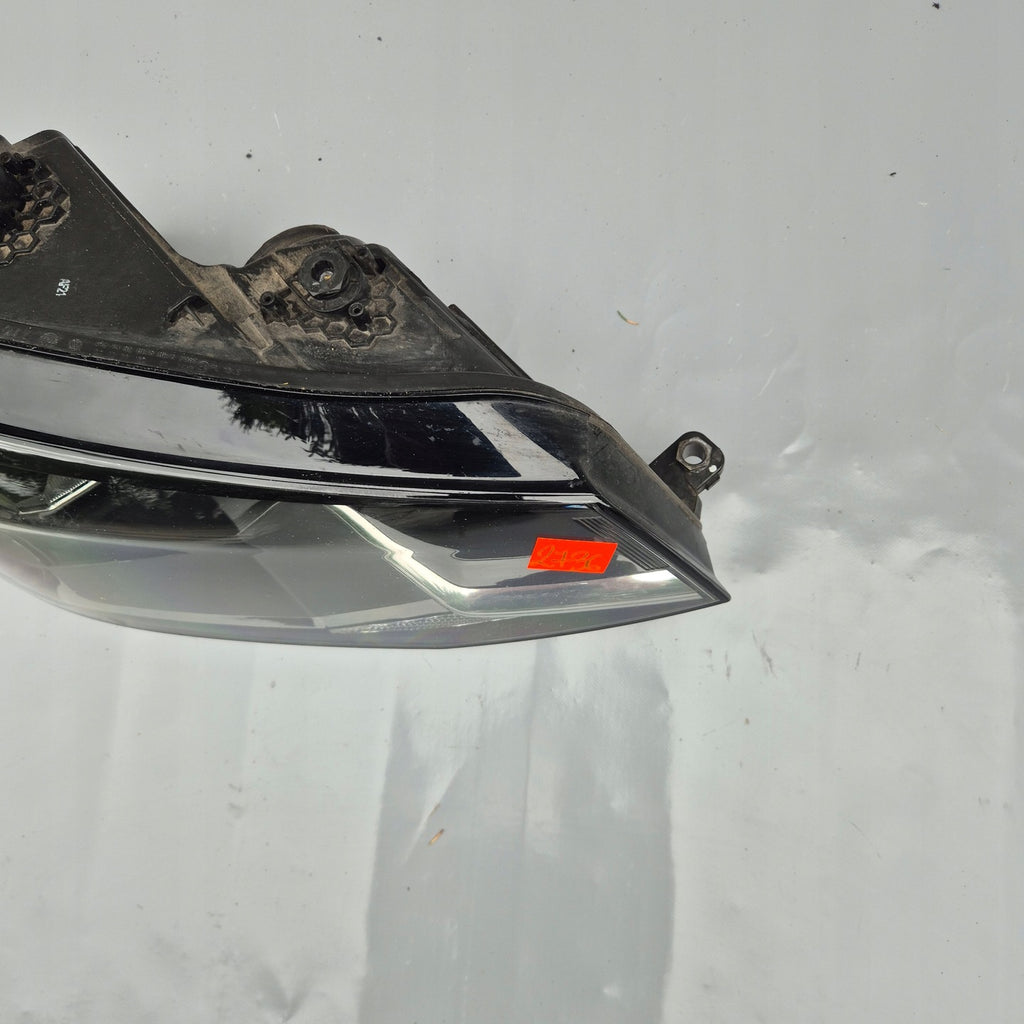 Frontscheinwerfer VW Caddy 2K1941016B Rechts Scheinwerfer Headlight SCH9424070232bv