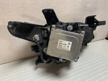 Laden Sie das Bild in den Galerie-Viewer, Frontscheinwerfer Mazda 3 BCJH-51040 LED Links Scheinwerfer Headlight SCH8900424249hd