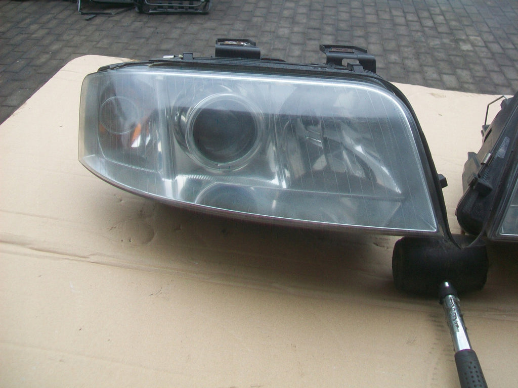 Frontscheinwerfer Audi A6 C5 Ein Stück (Rechts oder Links) Headlight