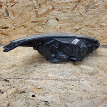 Laden Sie das Bild in den Galerie-Viewer, Frontscheinwerfer Ford Focus Links Scheinwerfer Headlight SCH1254960483ks