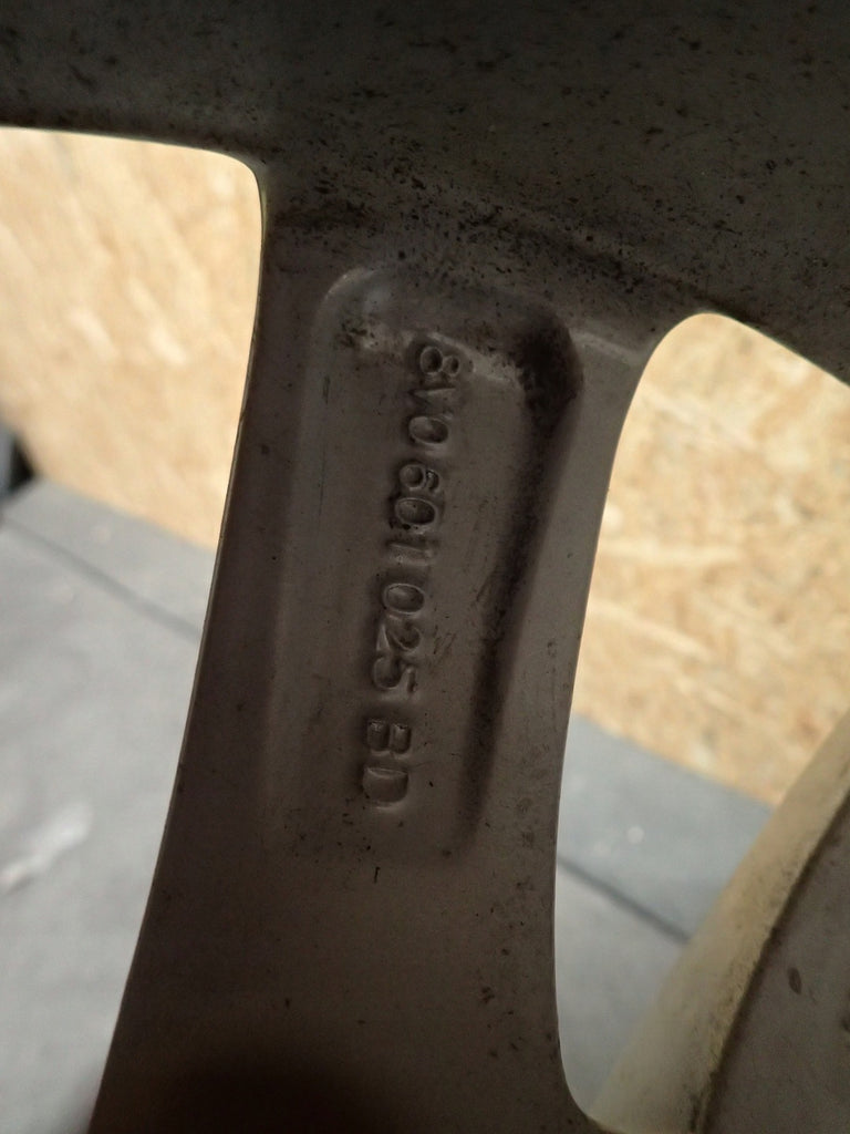 1x Alufelge 16 Zoll 7.0" 5x112 40ET 8V0601025BD Audi A3 Rim Wheel