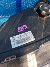 Laden Sie das Bild in den Galerie-Viewer, Frontscheinwerfer Seat Ateca 90117433A 576941007F LED Links Headlight