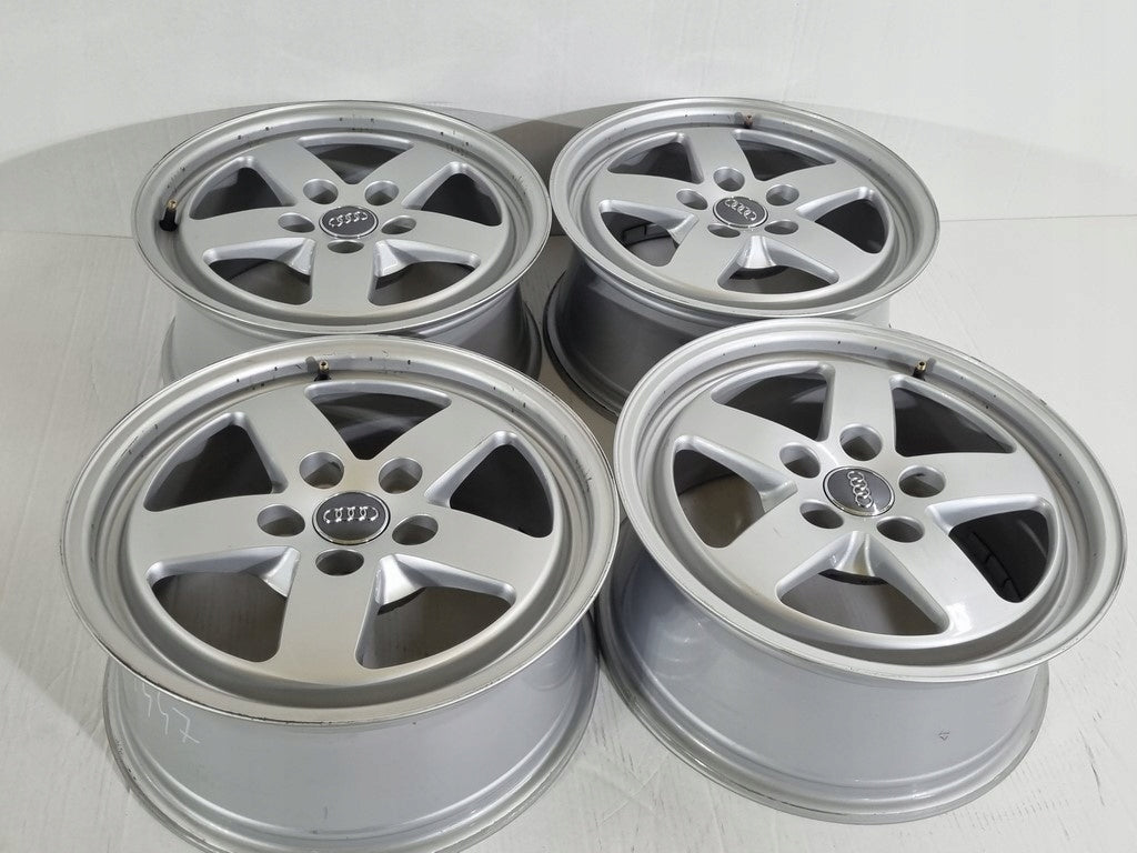 4x Alufelge 16 Zoll 7.0" 5x112 35ET Glanz Silber 8W0601025 Audi Rim Wheel