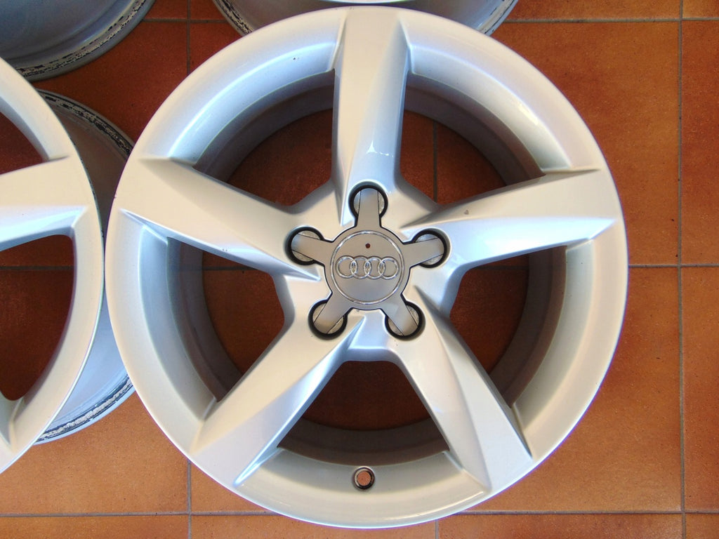 4x Alufelge 16 Zoll 7.5" 5x112 45ET Glanz Silber 8K0601025CL Audi A4 B8 FEL5040403093xo