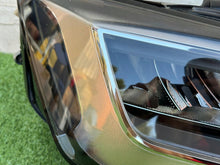 Laden Sie das Bild in den Galerie-Viewer, Frontscheinwerfer Audi Q2 81A941012 Full LED Rechts Scheinwerfer Headlight