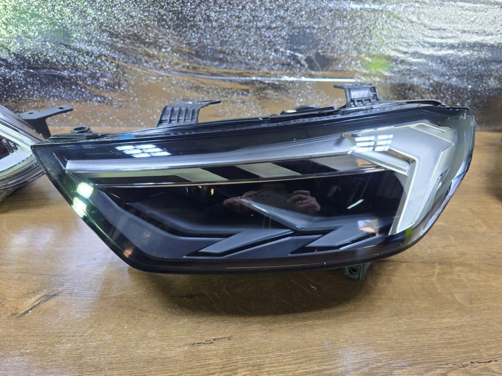 Frontscheinwerfer Audi A1 82A941033 Links Scheinwerfer Headlight SCH4612058588ou