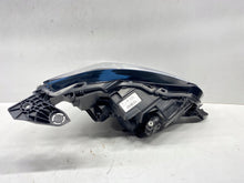 Laden Sie das Bild in den Galerie-Viewer, Frontscheinwerfer Peugeot 2008 208 II 9833036380 LED Links Headlight