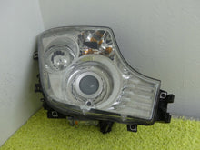 Laden Sie das Bild in den Galerie-Viewer, Frontscheinwerfer Mercedes-Benz 9608200739 Xenon Rechts Scheinwerfer Headlight SCH1937833110fp
