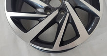 Load image into Gallery viewer, 1x Alufelge 16 Zoll 6.5" 5x112 46ET 5G0601025DM Ds Golf Vii Rim Wheel FEL4384569342hi