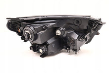 Laden Sie das Bild in den Galerie-Viewer, Frontscheinwerfer Toyota 1256871832 Links Scheinwerfer Headlight SCH9329233224kd