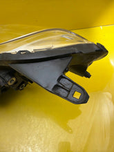 Load image into Gallery viewer, Frontscheinwerfer Peugeot 4007 Xenon Rechts Scheinwerfer Headlight SCH9556550223up