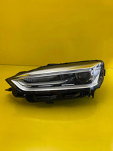 Laden Sie das Bild in den Galerie-Viewer, Frontscheinwerfer Audi A5 8W6941005C Xenon Links Scheinwerfer Headlight