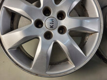 Load image into Gallery viewer, 4x Alufelge 17 Zoll 7.0" 5x114.3 41ET Glanz Silber 529102P170 Kia Sorento Ii FEL7278149179sr