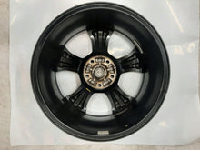 Laden Sie das Bild in den Galerie-Viewer, 1x Alufelge 17 Zoll 7.0&quot; 5x114.3 49ET 403007582 Renault III 1 Rim Wheel