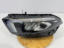 Laden Sie das Bild in den Galerie-Viewer, Frontscheinwerfer Mercedes-Benz W177 A1779067103 Links Scheinwerfer Headlight SCH3511186712ez