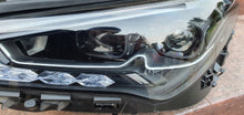 Laden Sie das Bild in den Galerie-Viewer, Frontscheinwerfer Mercedes-Benz Cla X118 C118 A1189061301 Links Headlight SCH4933950056xp