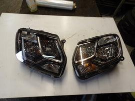 Frontscheinwerfer Dacia Duster 260100156R 260608209R Rechts oder Links